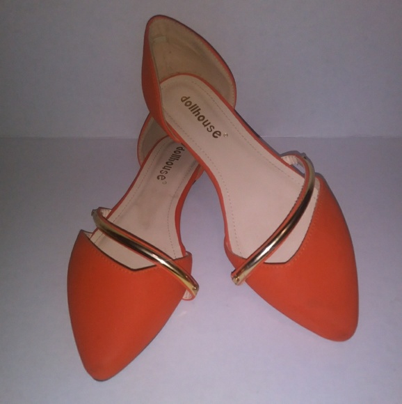 Orange Flats - Picture 1 of 4